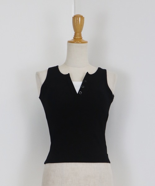 BLUEEAST（ブルーイースト）の「カップ付きレイヤード風タンクトップ（タンクトップ・レディース・ブラック/ホワイト/グレー・MEDIUM）」の19枚目の写真