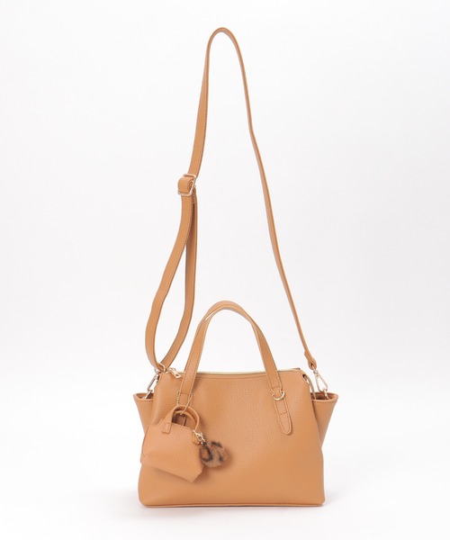 ikka（イッカ）の「【雑誌InRed1月・2月合併号掲載】合皮2WAYオヤコミニボストン（ボストンバッグ・レディース・ブラック/オレンジ/ダークベージュ・FREE）」の22枚目の写真