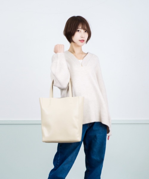 PELLETTERIA VENETA(ペレッテリアベネタ)の「【pelletteria Veneta】トートバッグ 牛革(トートバッグ・レディース・ベージュ/ブラック・FREE)」の17枚目の写真