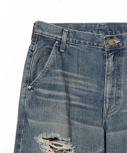 Ray BEAMS（レイビームス）の「【別注】Lee / RIPPED JEANS（デニムパンツ・レディース・ライトブルー・X-SMALL/SMALL/MEDIUM）」の12枚目の写真