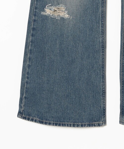 Ray BEAMS（レイビームス）の「【別注】Lee / RIPPED JEANS（デニムパンツ・レディース・ライトブルー・X-SMALL/SMALL/MEDIUM）」の14枚目の写真