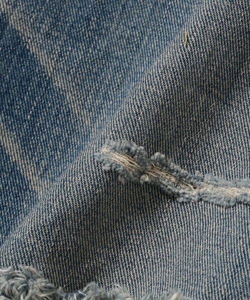 Ray BEAMS（レイビームス）の「【別注】Lee / RIPPED JEANS（デニムパンツ・レディース・ライトブルー・X-SMALL/SMALL/MEDIUM）」の16枚目の写真