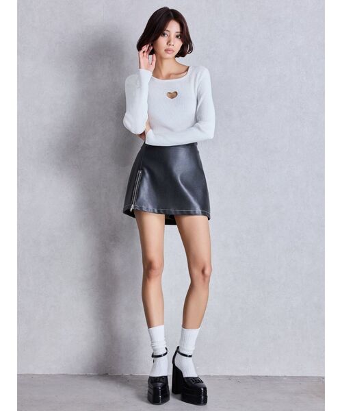 GYDA（ジェイダ）の「OPEN HEART ニットトップス（ニット/セーター・レディース・レッド/オフホワイト/ブラック・FREE）」の18枚目の写真