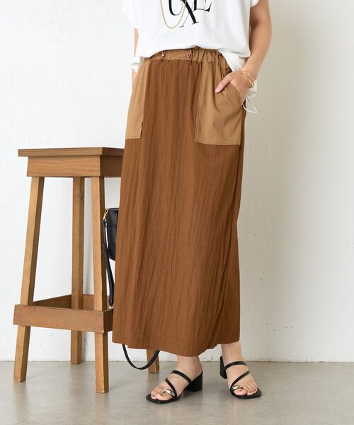 Jena espace merveilleux(ジェナ エスパスメルヴェイユ)の「異素材ドロストIラインスカート(スカート・レディース・ブラック/ブラウン/ベージュ・FREE)」の20枚目の写真