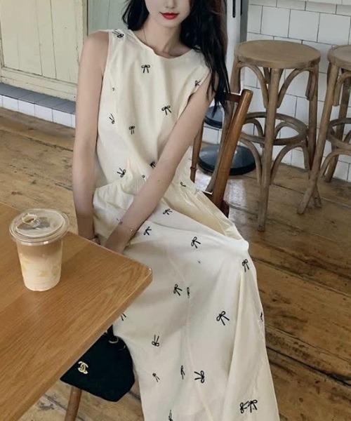 gossip!ロサンゼルス(ゴシップロサンゼルス)の「リボン刺繍 サイドポケットワンピース(ワンピース・レディース・オフホワイト・S/M)」の14枚目の写真