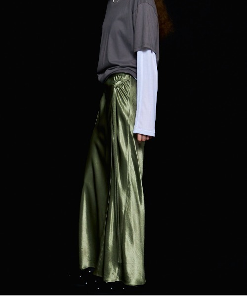 MAISON SPECIAL（メゾンスペシャル）の「Ribbon Satin Mermaid Skirt/リボンサテンマーメイドスカート（スカート・レディース・カーキ/ピンク/ブラック・36/38）」の10枚目の写真