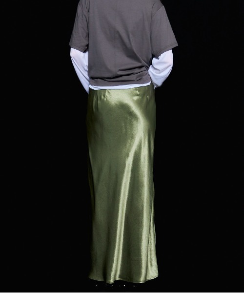 MAISON SPECIAL（メゾンスペシャル）の「Ribbon Satin Mermaid Skirt/リボンサテンマーメイドスカート（スカート・レディース・カーキ/ピンク/ブラック・36/38）」の11枚目の写真