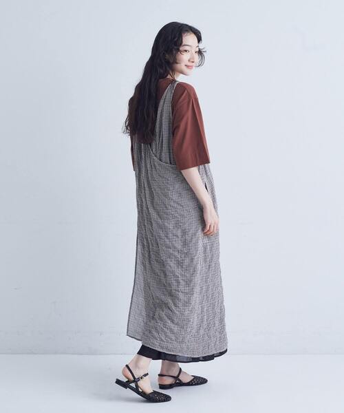 conges payes ADIEU TRISTESSE（コンジェ ペイエ アデュートリステス）の「シャーリングノースリーブワンピース（ワンピース・レディース・ブラウン/チェック・38）」の6枚目の写真