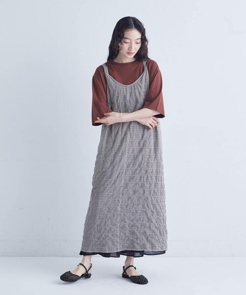 conges payes ADIEU TRISTESSE（コンジェ ペイエ アデュートリステス）の「シャーリングノースリーブワンピース（ワンピース・レディース・ブラウン/チェック・38）」の2枚目の写真
