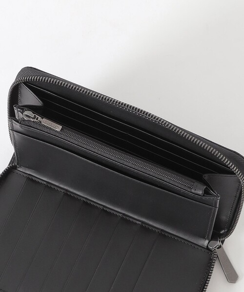 BLACK LABEL CRESTBRIDGE(ブラックレーベル・クレストブリッジ)の「エンボスチェックラウンドジップウォレット(財布・メンズ・チャコールグレー・FREE)」の7枚目の写真