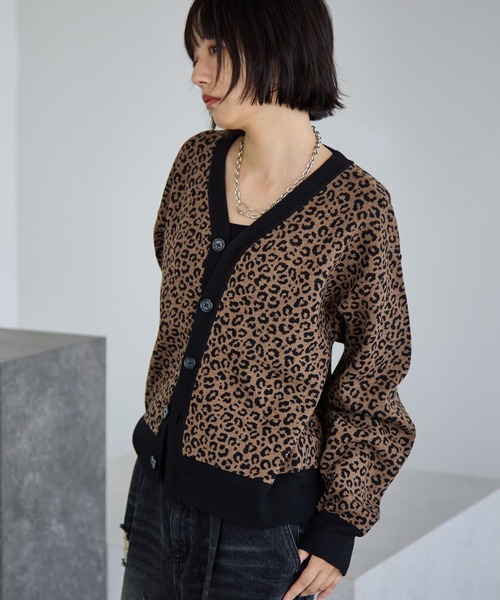PBLIM（ページボーイリム）の「《UNISEX》レオパード柄カーディガン（カーディガン/ボレロ・レディース・チャコールグレー/ブラウン/ネイビー・SMALL/MEDIUM）」の7枚目の写真