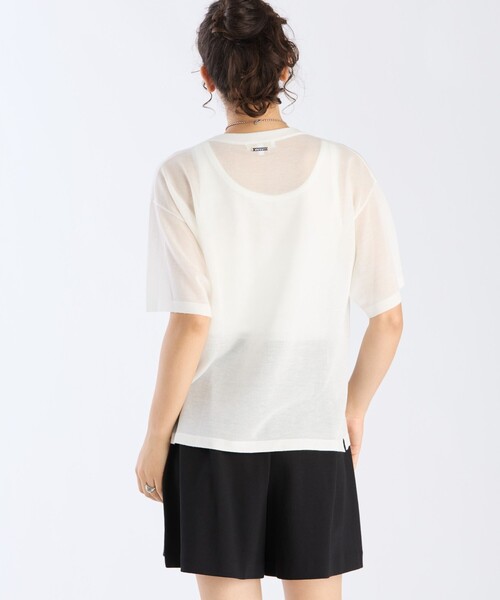 To b. by agnes b.(トゥービーバイアニエスベー)の「シアー ニット メッセージ プルオーバー "j'adore paris"(ニット/セーター・レディース・ホワイト・FREE)」の6枚目の写真