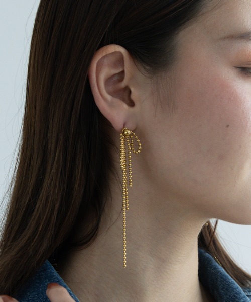 abaskdesign(アバスクデザイン)の「金属アレルギー対応 ボールチェーンリボンロングピアス(ピアス(両耳用)・レディース・ゴールド/シルバー・FREE)」の5枚目の写真