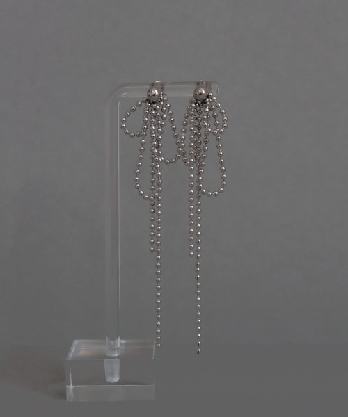 abaskdesign(アバスクデザイン)の「金属アレルギー対応 ボールチェーンリボンロングピアス(ピアス(両耳用)・レディース・ゴールド/シルバー・FREE)」の11枚目の写真
