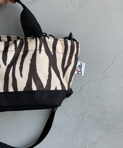 Drifter（ドリフター）の「[Drifter/ドリフター] 2WAY ワイドトートバッグ（ショルダーバッグ・レディース・ブラック/ゼブラ/レオパード・ONE SIZE）」の19枚目の写真