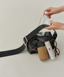 yae（ヤエ）の「Square bag / スクエアバッグ（ショルダーバッグ）」