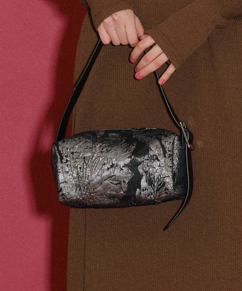 Square bag / スクエアバッグ（ショルダーバッグ）｜yae（ヤエ）の