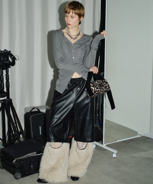 yae(ヤエ)の「Square bag / スクエアバッグ(ショルダーバッグ・レディース・レオパード/ブラック/ベージュ・FREE)」の18枚目の写真