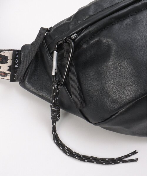 notch.(ノッチ)の「アニマルテープボディバッグ(ボディバッグ/ウエストポーチ・レディース・ホワイト/ブラック・ONESIZE)」の5枚目の写真