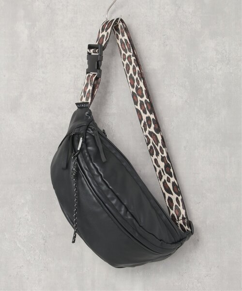 notch.(ノッチ)の「アニマルテープボディバッグ(ボディバッグ/ウエストポーチ・レディース・ホワイト/ブラック・ONESIZE)」の22枚目の写真
