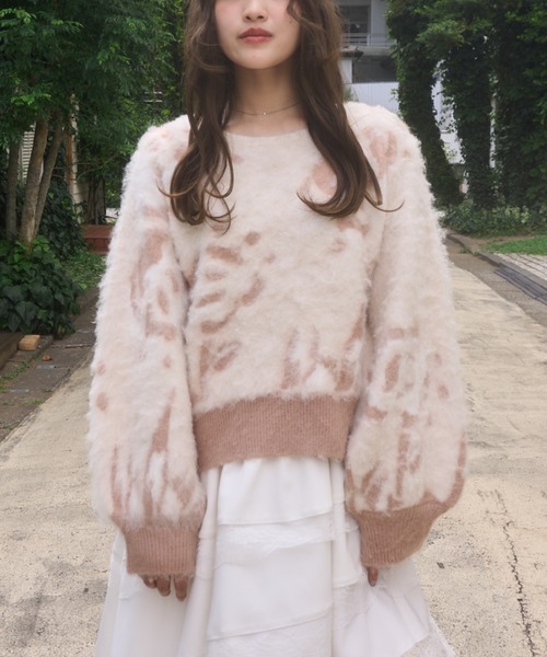 mellowneon（メロウネオン）の「ローズニュアンスデザインニット（ニット/セーター・レディース・ベージュ/サックスブルー・FREE）」の2枚目の写真