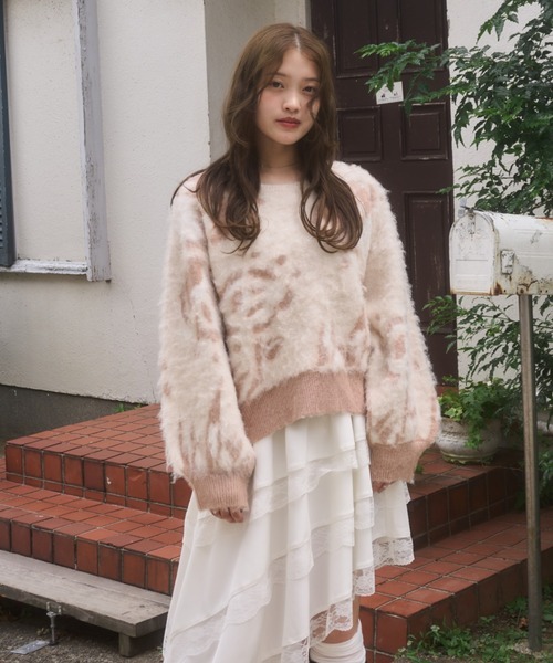 mellowneon（メロウネオン）の「ローズニュアンスデザインニット（ニット/セーター・レディース・ベージュ/サックスブルー・FREE）」の9枚目の写真