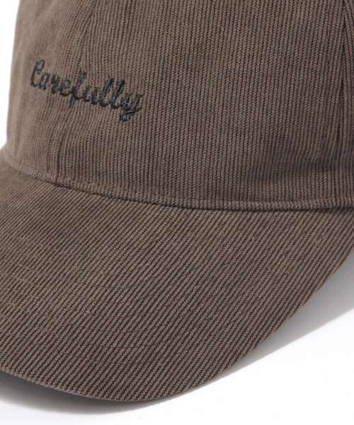 LAKOLE（ラコレ）の「細コーデュロイロゴキャップ / 575277（キャップ・メンズ・ブラウン/ベージュ/ブラック・9）」の11枚目の写真