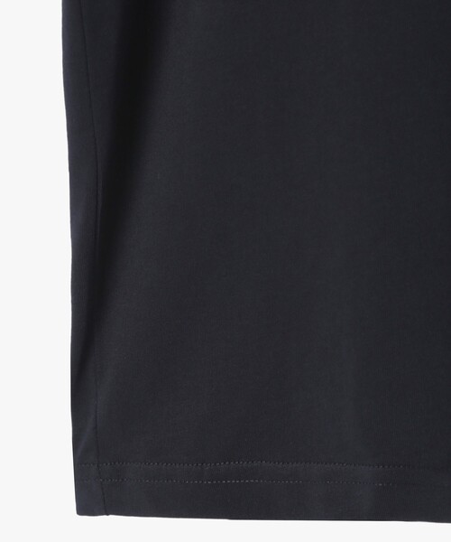 agnes b.（アニエスベー）の「メンズ プリント コットン 長袖 アーティスト T シャツ "L'Atlas"（Tシャツ/カットソー・メンズ・ブラック・2/1）」の6枚目の写真
