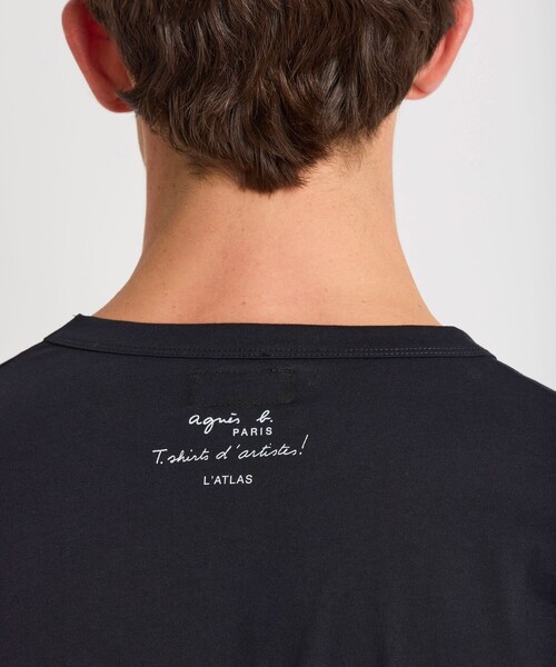 agnes b.（アニエスベー）の「メンズ プリント コットン 長袖 アーティスト T シャツ "L'Atlas"（Tシャツ/カットソー・メンズ・ブラック・2/1）」の9枚目の写真