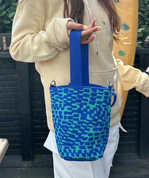 夏のお出かけに✨ロゴワンポイント ショルダーバッグ☆デートにぴったり DEVICE ショルダーバッグ 「WEARISTA こーせ ×DEVICE コラボ