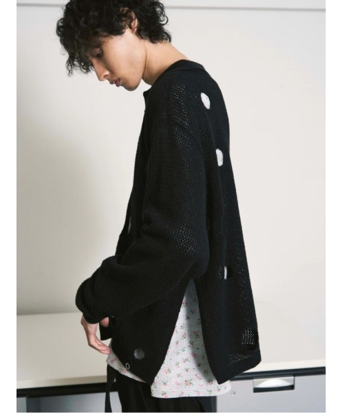 PHINGERIN（フィンガリン）の「HOLE KNIT SKIPPER（ニット/セーター・メンズ・ブラック/ブラウン/サックスブルー・L）」の11枚目の写真