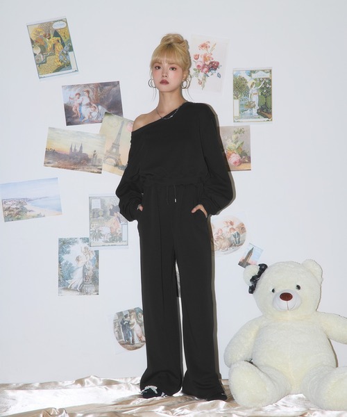 セール】ワンショルダーラインストーン入りセットアップ【スウェット