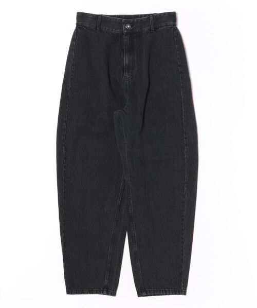 Tiara（ティアラ）の「カーブデニムパンツ（デニムパンツ・レディース・ブラック/インディゴブルー・2/3）」の2枚目の写真