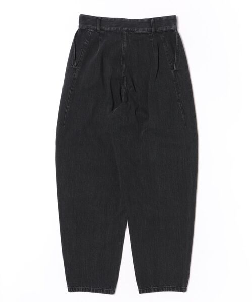 Tiara（ティアラ）の「カーブデニムパンツ（デニムパンツ・レディース・ブラック/インディゴブルー・2/3）」の3枚目の写真