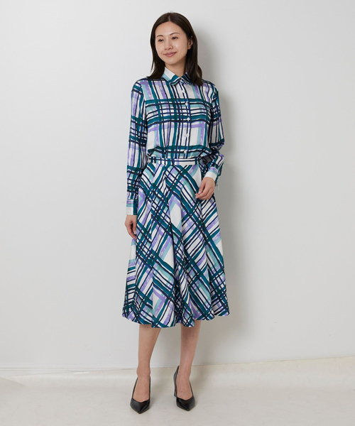 NARACAMICIE（ナラカミーチェ）の「【NARACAMICIE】【セットアップ対応】ビッグチェック柄サテン長袖シャツ衿ブラウス（シャツ/ブラウス・レディース・グリーン/ピンク・M/L/S）」の13枚目の写真