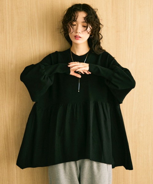 Lutim by u(ルチバイユー)の「Peplum knit volume top / ペプラムニットボリュームトップス(ニット/セーター・レディース・チャコールグレー/ナチュラル/ブラック・FREE)」の1枚目の写真
