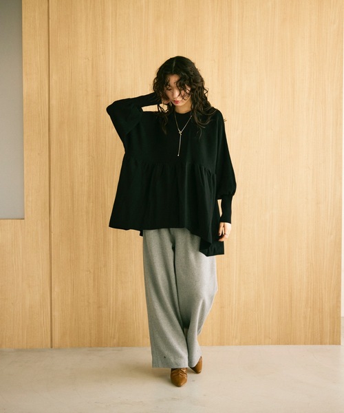 Lutim by u(ルチバイユー)の「Peplum knit volume top / ペプラムニットボリュームトップス(ニット/セーター・レディース・チャコールグレー/ナチュラル/ブラック・FREE)」の12枚目の写真