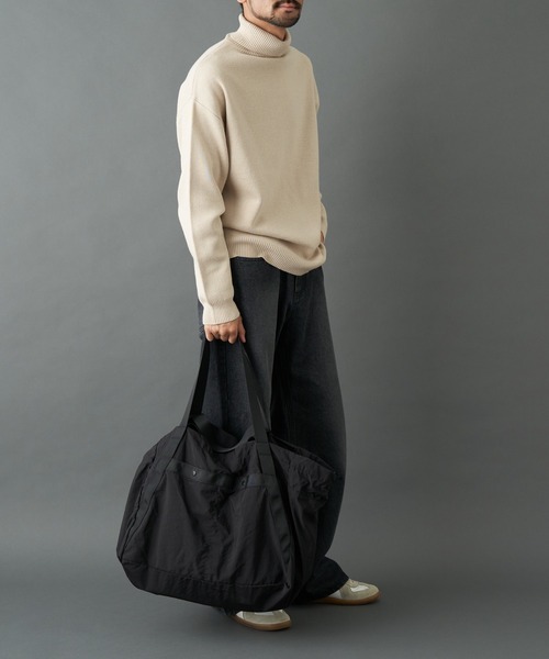 COLONY 2139（コロニートゥーワンスリーナイン）の「超軽量290g 撥水ポケッタブルラージトートバッグ（トートバッグ・メンズ・ベージュ/ブラック・FREE）」の19枚目の写真