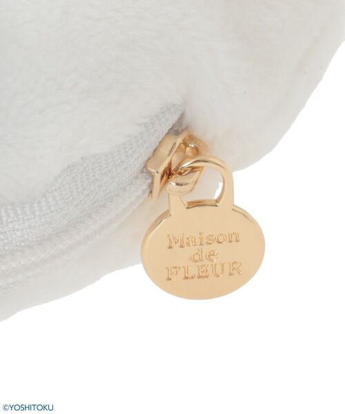 Maison de FLEUR(メゾンドフルール)の「クリーミーねこフェイスポーチ(ポーチ・レディース・ホワイト・FREE)」の11枚目の写真