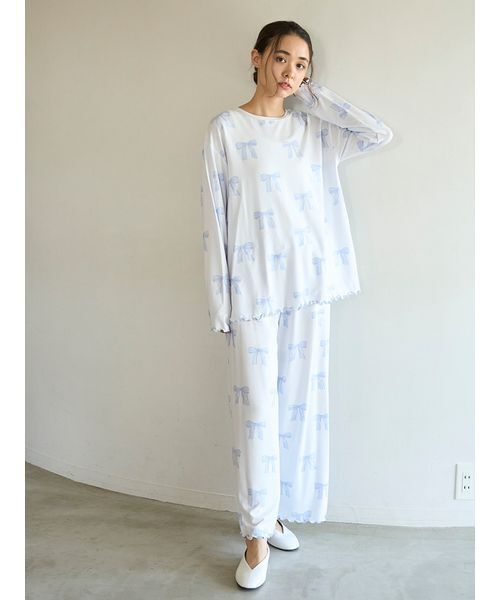 gelato pique（ジェラートピケ）の「リボン柄ロンT（ルームウェア