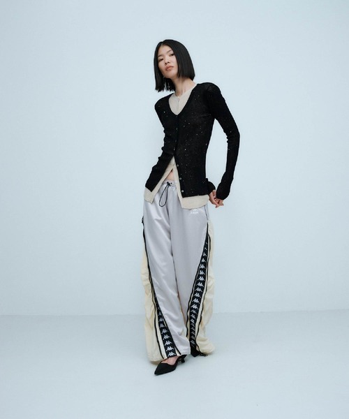 THINGS THAT MATTER(シングス ザット マター)の「SPARKLE SHEER KNIT CARDIGAN / スパークルシアーニットカーディガン(カーディガン/ボレロ・レディース・グレー/ブラック/ライトグレー・FREE)」の5枚目の写真