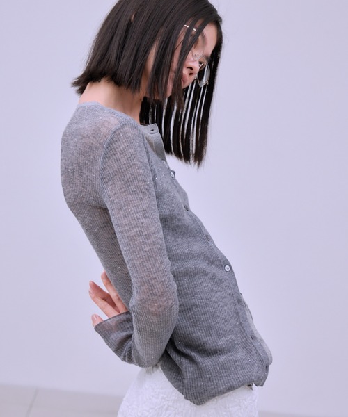 THINGS THAT MATTER(シングス ザット マター)の「SPARKLE SHEER KNIT CARDIGAN / スパークルシアーニットカーディガン(カーディガン/ボレロ・レディース・グレー/ブラック/ライトグレー・FREE)」の21枚目の写真