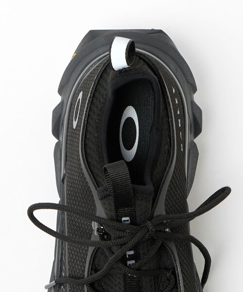 OAKLEY(オークリー)の「<OAKLEY>LIGHT SHIELD スニーカー(スニーカー・メンズ・ブラック・8/9/10)」の8枚目の写真