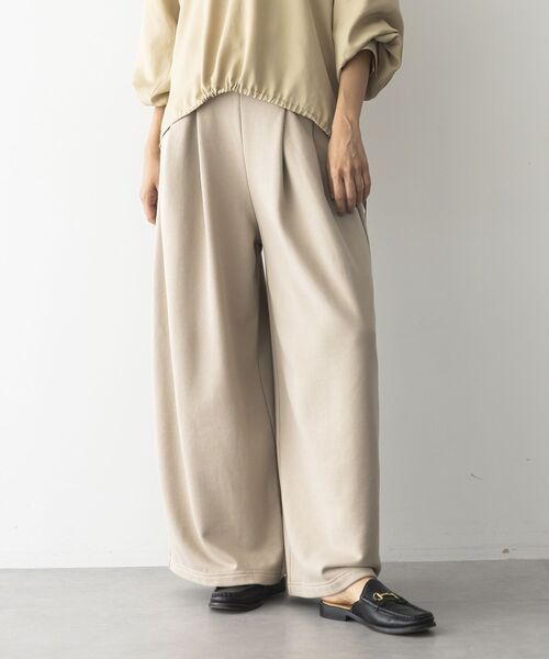 GARAGE OF GOOD CLOTHING（ガレージオブグッドクロージング）の「【日本製】裏毛２タックバレルパンツ（その他パンツ・レディース・ベージュ系その他2/ライトカーキ/杢グレー・FREE）」の4枚目の写真