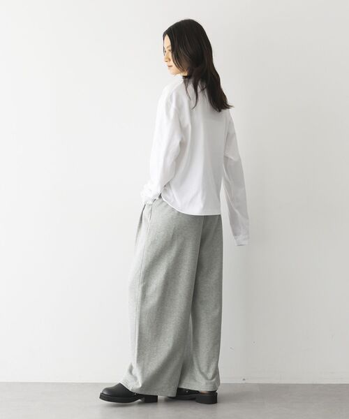 GARAGE OF GOOD CLOTHING（ガレージオブグッドクロージング）の「【日本製】裏毛２タックバレルパンツ（その他パンツ・レディース・ベージュ系その他2/ライトカーキ/杢グレー・FREE）」の20枚目の写真