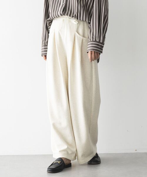 GARAGE OF GOOD CLOTHING（ガレージオブグッドクロージング）の「【日本製】裏毛２タックバレルパンツ（その他パンツ・レディース・ベージュ系その他2/ライトカーキ/杢グレー・FREE）」の21枚目の写真