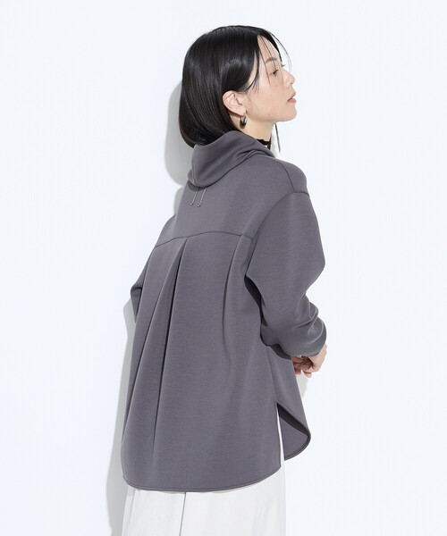 Gabardine K.T(ギャバジンケーティー)の「レーヨンミックスダンボール フーディプルオーバー(Tシャツ/カットソー・レディース・チャコール/ライトベージュ/グレー系その他・9号/7号)」の22枚目の写真