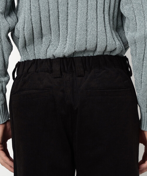 COMME CA ISM（コムサイズム）の「コーデュロイ ワンタック ワイド テーパードパンツ（その他パンツ・メンズ・ダークブラウン/ブラック・M/S/L）」の17枚目の写真
