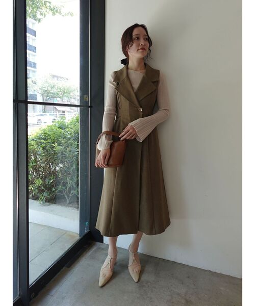 LAGUNAMOON（ラグナムーン）の「メタルボタンテーラードジャンパースカート（ワンピース・レディース・ブラウン/ライトグレー/ブラック/ベージュ/チャコールグレー/ネイビー・MEDIUM/SMALL）」の14枚目の写真