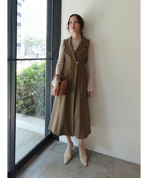 LAGUNAMOON（ラグナムーン）の「メタルボタンテーラードジャンパースカート（ワンピース・レディース・ブラウン/ライトグレー/ブラック/ベージュ/チャコールグレー/ネイビー・MEDIUM/SMALL）」の15枚目の写真